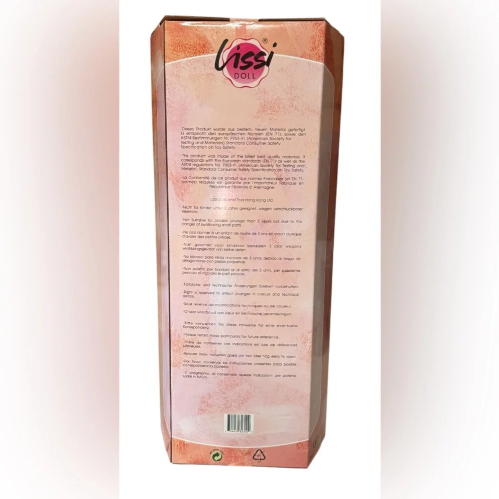 NIB  Unique Lissi Doll 